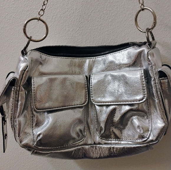 Pull & Bear Silver Stylish Bag With Silver Chain Strap - Picture 6 of 6